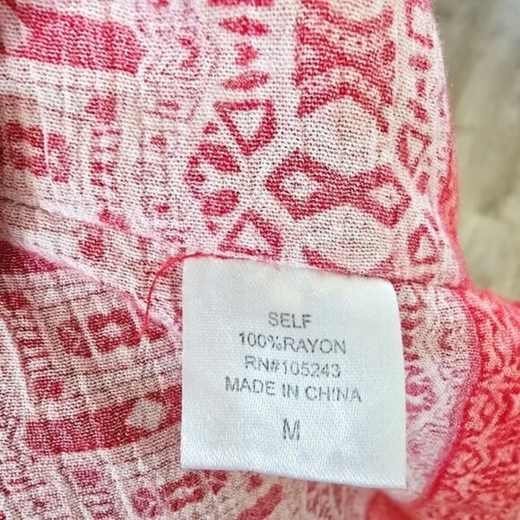 Bobeau Women's Blouse Size Medium Pink Bohemian Flowy Beachy Vacation Geometric - Picture 8 of 14